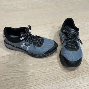 Under Armour Charged Escape 3